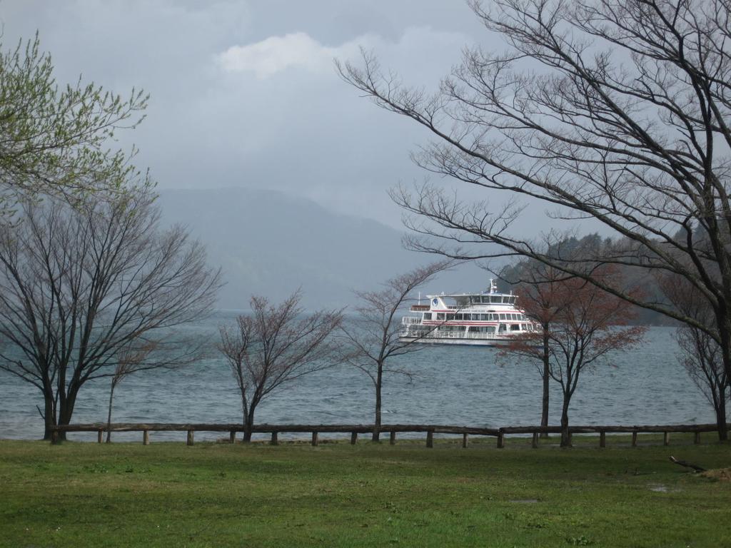 Towadako Lake View Hotel Kosaka Exterior photo