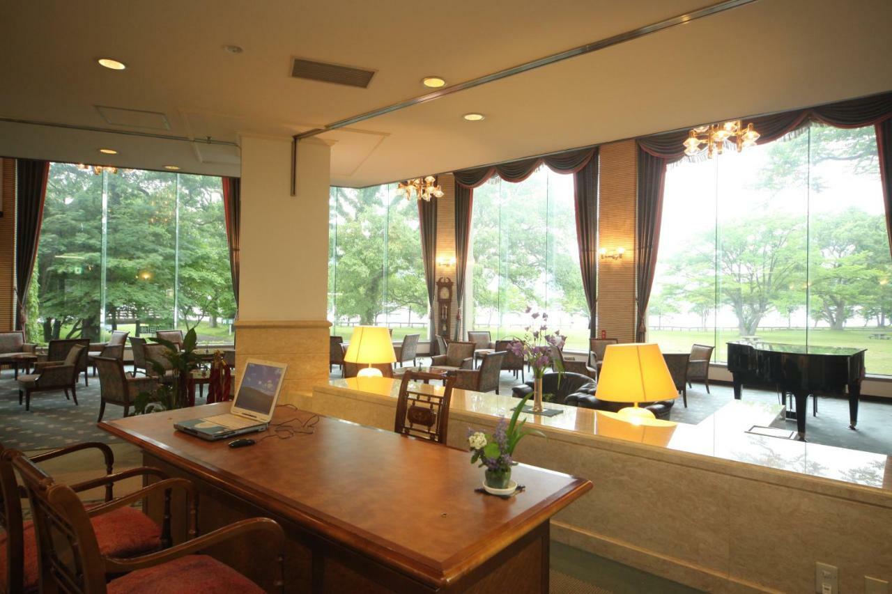 Towadako Lake View Hotel Kosaka Exterior photo